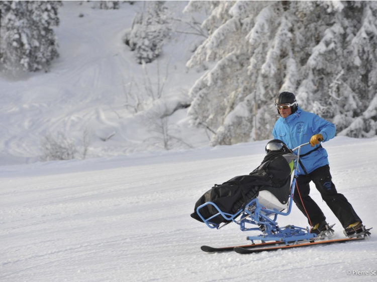 handiski_handiski_piste_et_hors_piste_loisir_montagne_pour_handicap_moteur_2